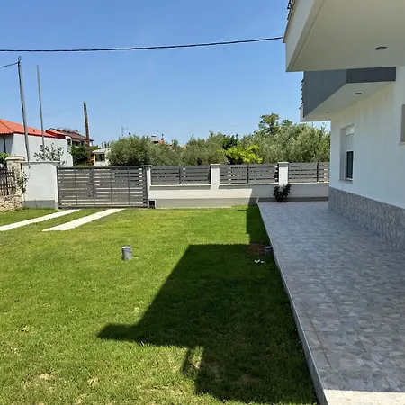 Adoniss Apartmentss 1 Casa de Férias Paralia Dionysiou