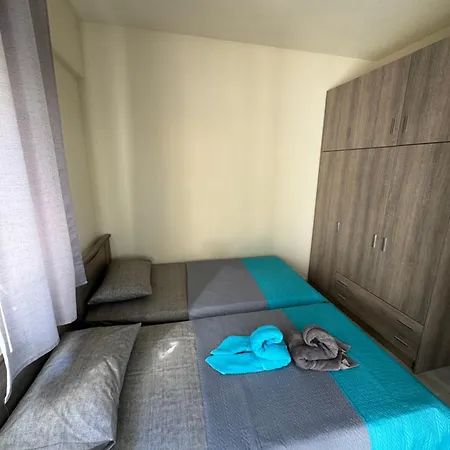 بيت للعطل Adoniss Apartmentss 1 باراليا ديونيسيو